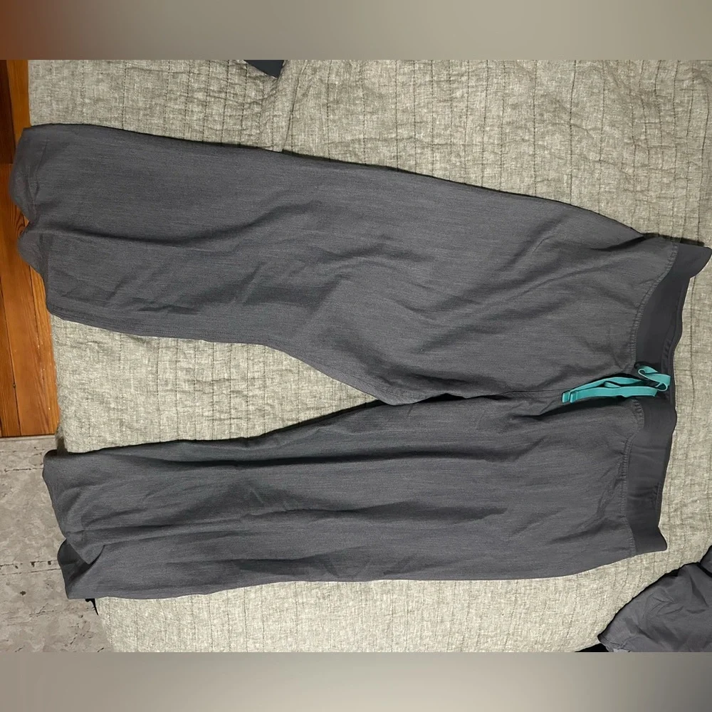 Figs graphite scrub set XL - Picture 4 of 4